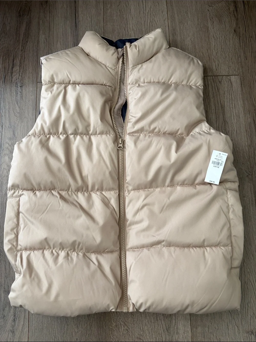NWT Old Navy Kids Puffer Vest - Tan Quilted Vest. Boy’s Size Large 10/12